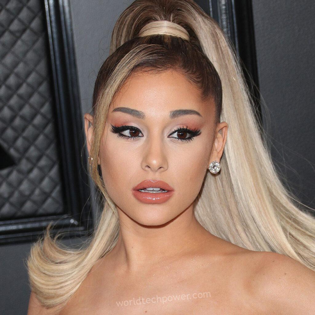 Ariana Grande 4 1024x1024 1 – 10 Sizzling Instagram Babes which might be dominating the world with their hotness in 2023 – World Tech Power