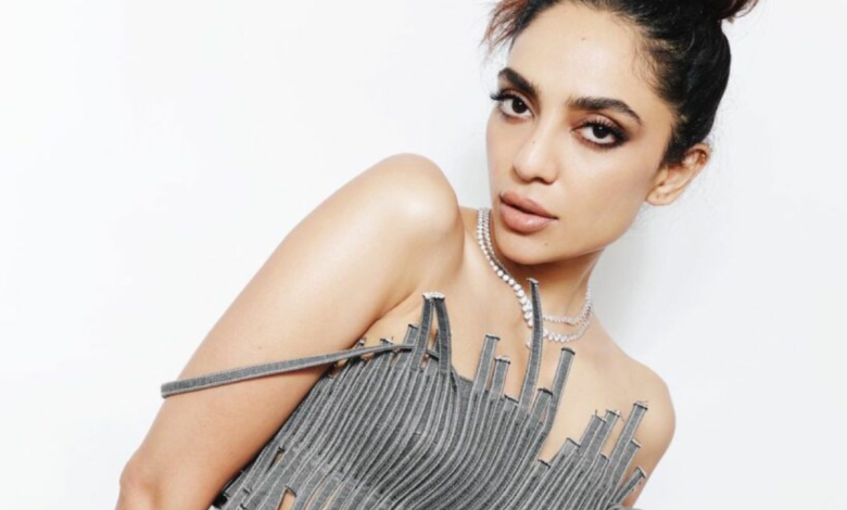 Untitled design 1 – Sobhita Dhulipala In Her Bo*ld Silver Minimize-Out Twine Is A Sight To Behold! – World Tech Power
